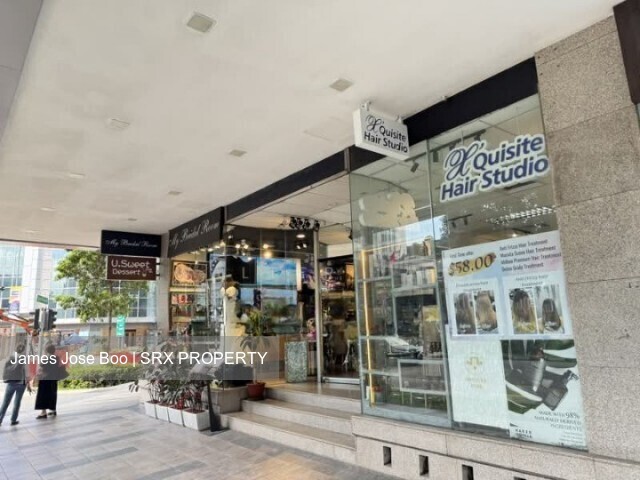 North Bridge Centre (D7), Retail #597363421